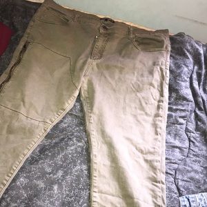 Embellish jeans mid condition size 42